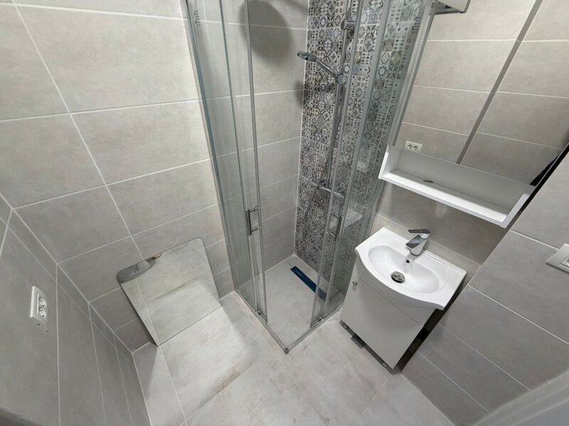 Titan, 3 minute parc IOR si metrou, stradal pe Nicoloae Grigorescu